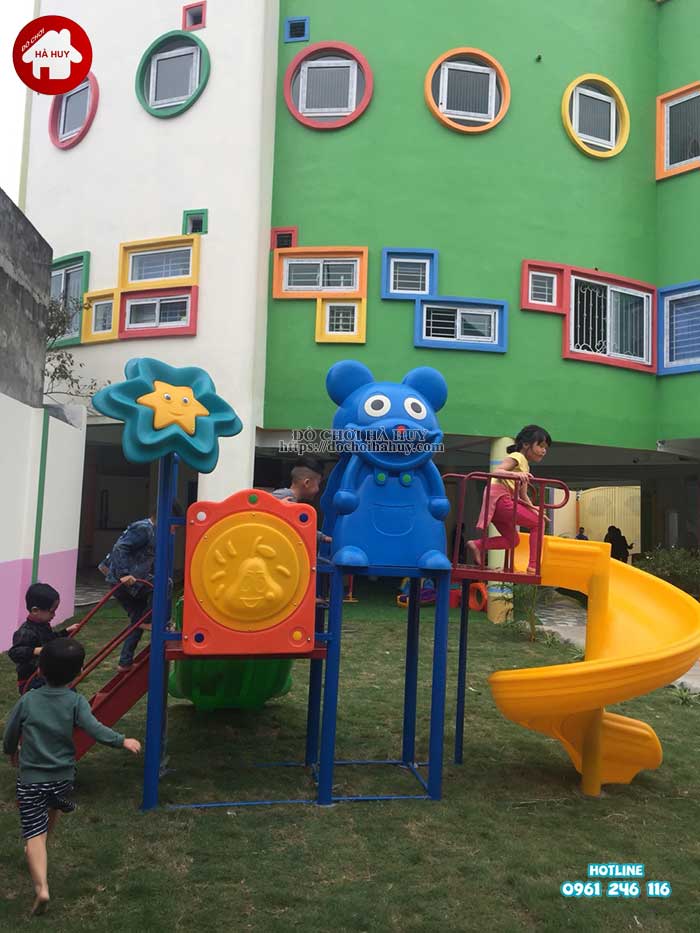 Sản xuất lắp đặt nhà chòi cầu trượt cho các trường mầm non ở Hà Nội