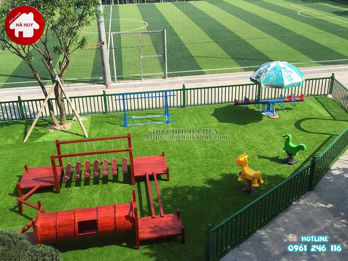 Thi công lắp đặt sân chơi ngoài trời cho khách hàng tại Nam Định