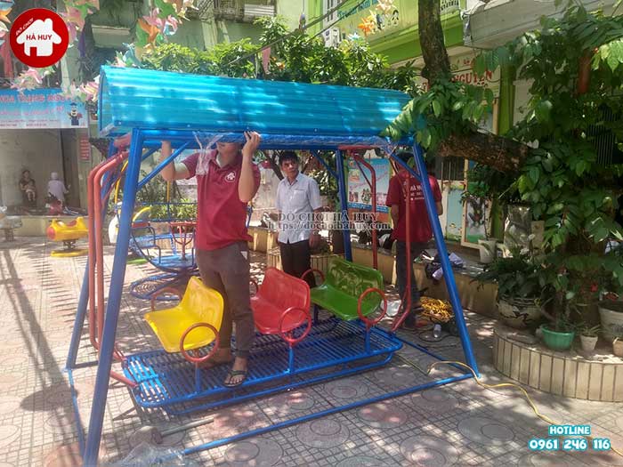 Lắp đặt đồ chơi ngoài trời cho trường mầm non tại Hà Nội