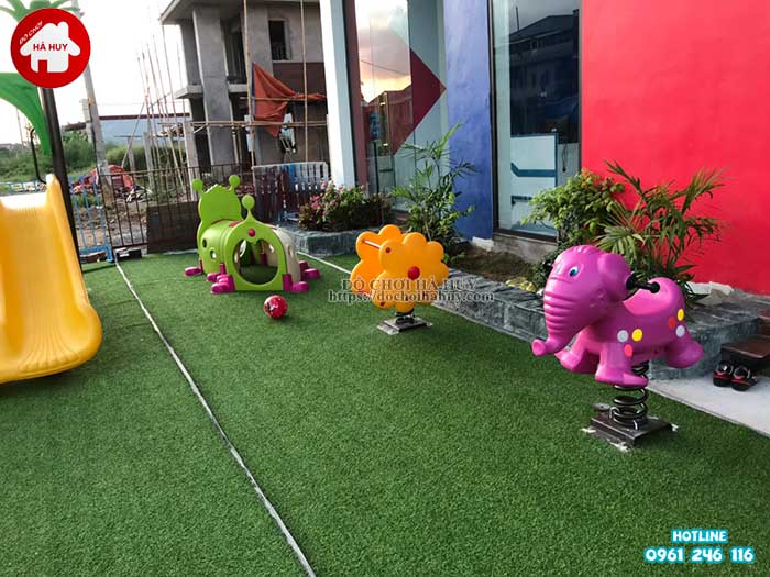 Thi công lắp đặt đồ chơi ngoài trời cho trường mầm non tư thục tại Ninh Bình